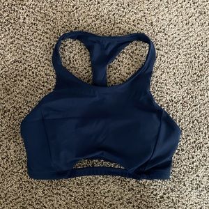 Alphalete pulse surge bra